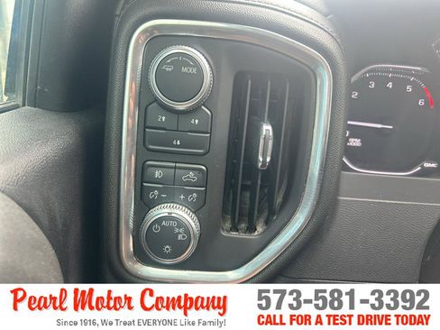 Certified 2022 GMC Sierra 2500 SLE w/ SLE Value Package; AWD/4WD image 15