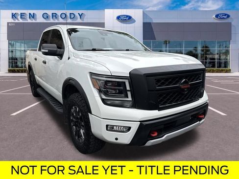 Used 2021 Nissan Titan PRO-4X w/ Pro-4x Convenience Package AWD/4WD image 1