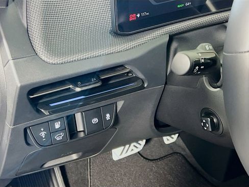 New 2025 Kia EV6 GT-Line image 10