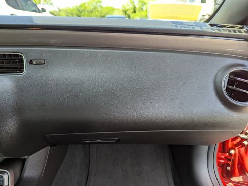 Used 2010 Chevrolet Camaro SS w/ LPO, Ground Effects Package image 31