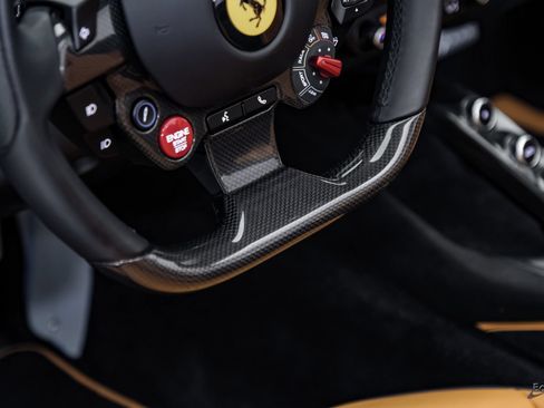 Used 2022 Ferrari 812 GTS RWD image 58