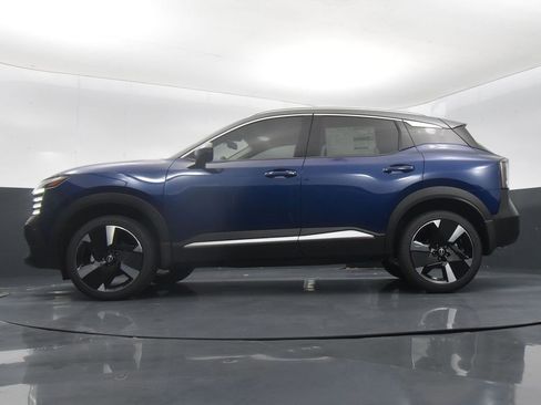 Certified 2025 Nissan Kicks SR image 25
