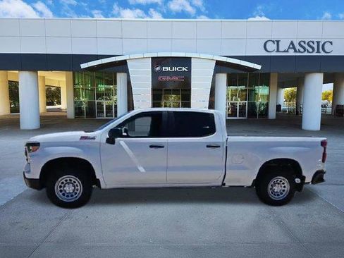 Used 2023 Chevrolet Silverado 1500 W/T w/ WT Value Package AWD/4WD image 4
