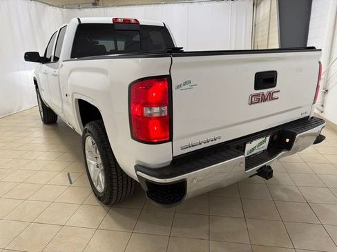 Used 2016 GMC Sierra 1500 SLE w/ SLE Value Package AWD/4WD image 4