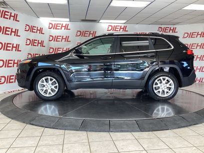Used 2017 Jeep Cherokee Latitude w/ Cold Weather Group