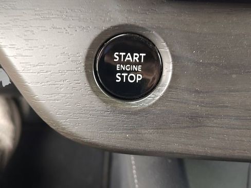 Used 2025 Nissan Murano SL AWD/4WD image 34