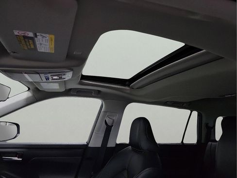 Certified 2022 Toyota Highlander XLE image 13