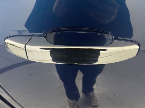 Used 2019 GMC Canyon SLT w/ Trailering Package image 49