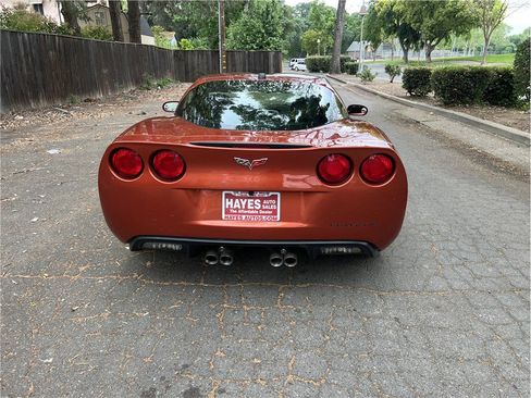 Used 2005 Chevrolet Corvette Coupe w/ Preferred Equipment Group image 6