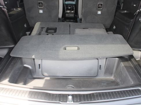 Used 2024 Jeep Grand Cherokee L Altitude AWD/4WD image 33