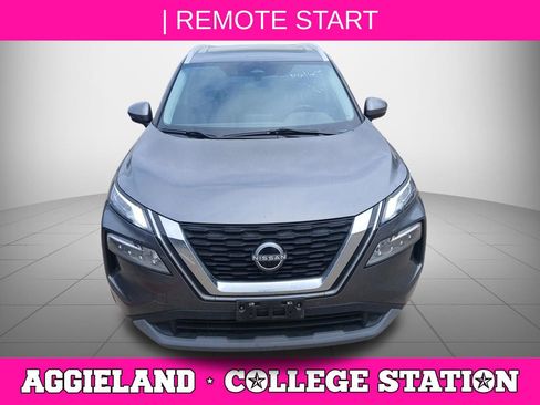 Certified 2022 Nissan Rogue SV w/ SV Premium Package image 5