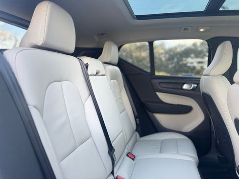 Used 2024 Volvo XC40 B5 Plus w/ Protection Package Premier image 53