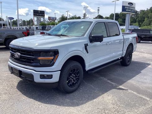 New 2026 Ford F150 XLT w/ Equipment Group 302A MID AWD/4WD image 2