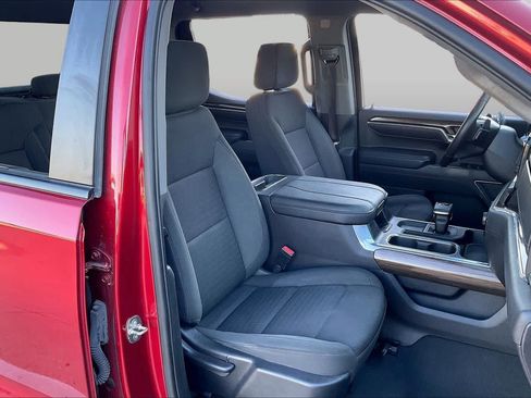 Used 2023 Chevrolet Silverado 1500 RST AWD/4WD image 10