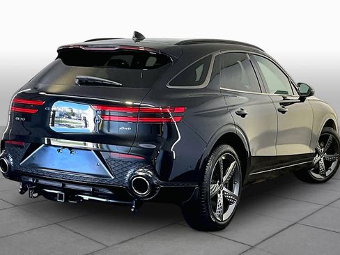Used 2023 Genesis GV70 2.5T w/ Sport Prestige Package AWD/4WD image 13