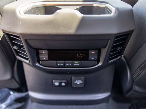 Used 2026 Toyota Sequoia Limited AWD/4WD image 35