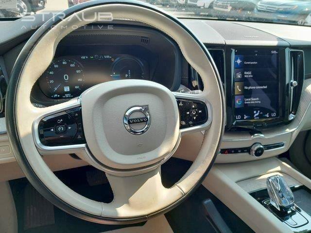 Used 2021 Volvo XC60 T8 Inscription w/ Advanced Package AWD/4WD image 11