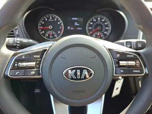 Used 2020 Kia Optima LX image 19