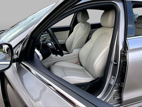 Used 2025 Genesis G70 2.5T RWD image 16