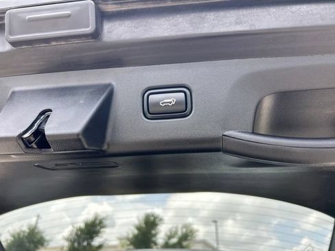 Used 2024 Hyundai Tucson SEL w/ Convenience Package FWD image 8