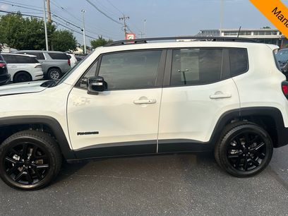 Used 2022 Jeep Renegade Altitude w/ Sun/Sound Group