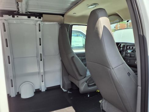 New 2026 GMC Savana 3500 w/ Driver Convenience Package image 16