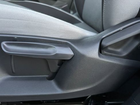 Used 2024 Volkswagen Taos S image 10