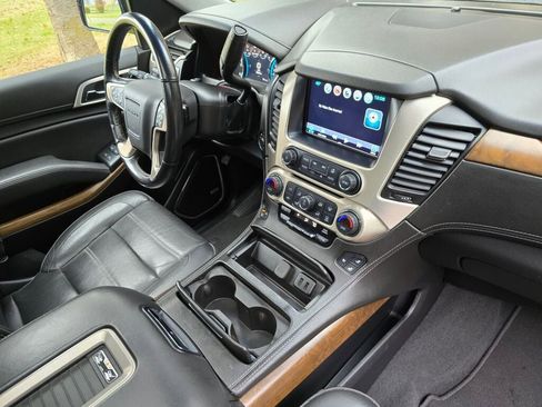 Used 2020 GMC Yukon XL Denali w/ Denali Ultimate Package image 14