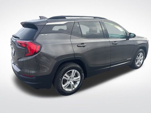 Used 2019 GMC Terrain SLE w/ Driver Convenience Package image 8