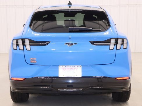 Certified 2024 Ford Mustang Mach-E Premium image 8