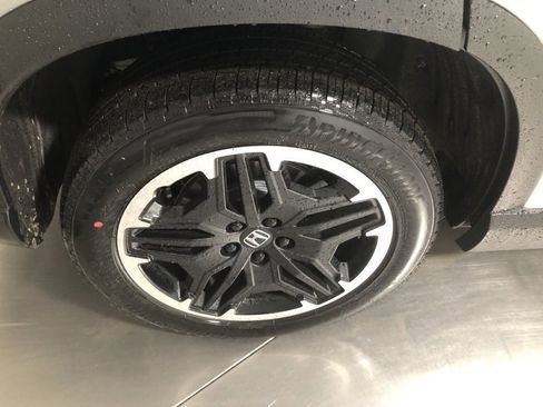 New 2026 Honda Pilot Touring image 10