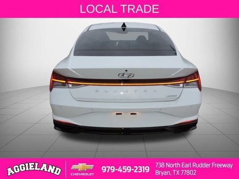 Used 2021 Hyundai Elantra Limited image 5