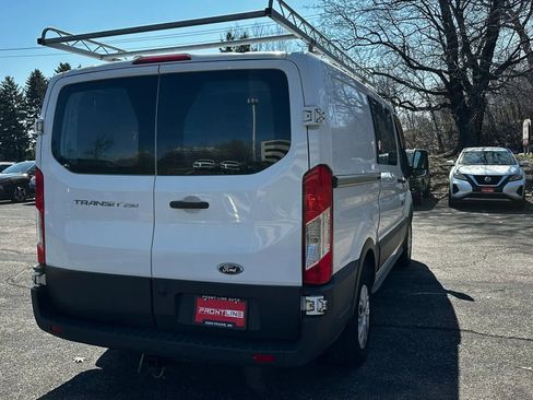 Used 2017 Ford Transit 250 130 Low Roof RWD image 9