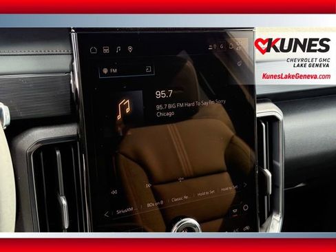 New 2026 GMC Acadia AT4 w/ Luxury Package image 36