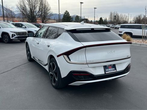 Used 2024 Kia EV6 GT-Line image 10