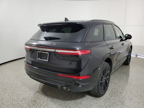 Used 2023 Lincoln Corsair Reserve w/ Equipment Group 202A AWD/4WD image 4