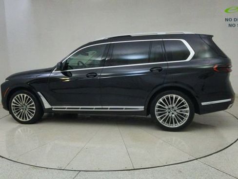 Used 2024 BMW X7 xDrive40i w/ Parking Assistance Package AWD/4WD image 74