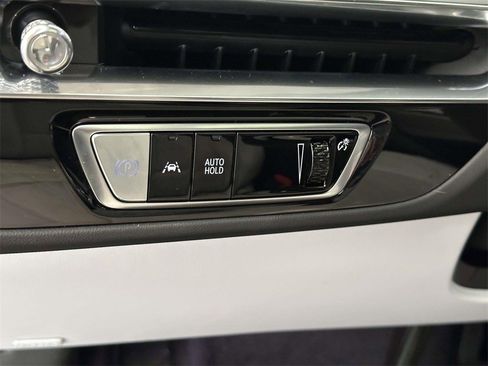 Certified 2024 Cadillac Lyriq Luxury image 20