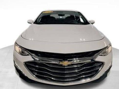 Used 2024 Chevrolet Malibu LT image 11