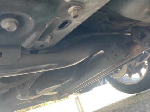 Used 2010 Cadillac DTS Luxury image 52