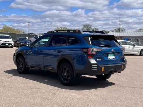 Used 2022 Subaru Outback Wilderness AWD/4WD image 6