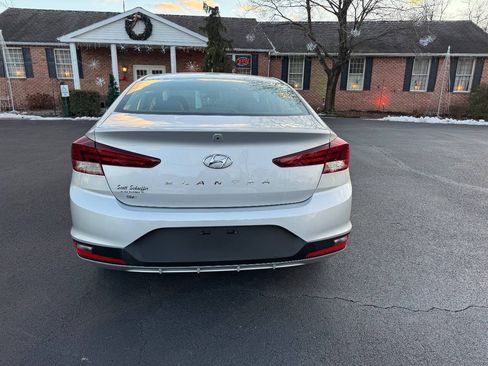 Used 2020 Hyundai Elantra SE w/ Cargo Package (C1) FWD image 6