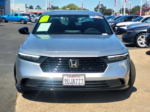 Certified 2025 Honda Accord Sport image 2