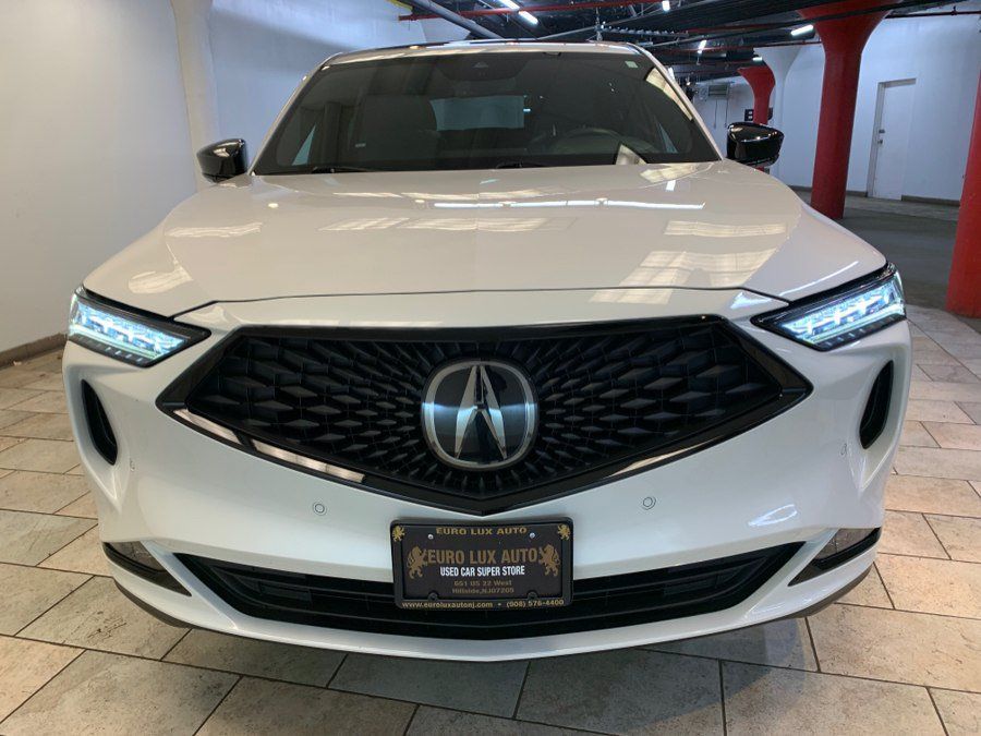 Used 2023 Acura MDX A-Spec AWD/4WD image 3