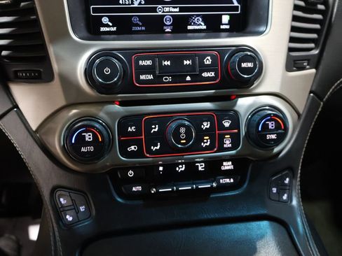 Used 2016 GMC Yukon Denali image 29