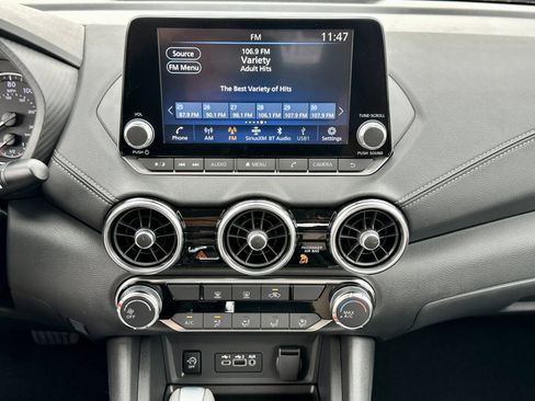 Used 2025 Nissan Sentra SV image 26