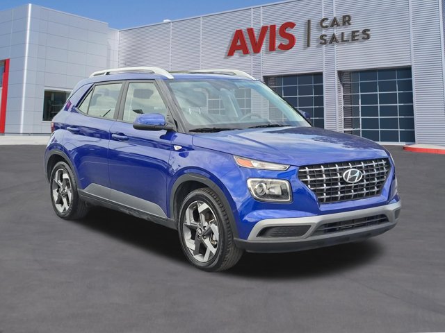 Used 2025 Hyundai Venue SEL FWD image 3