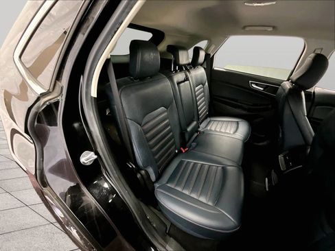 Certified 2022 Ford Edge SEL w/ Sport Appearance Package AWD/4WD image 26