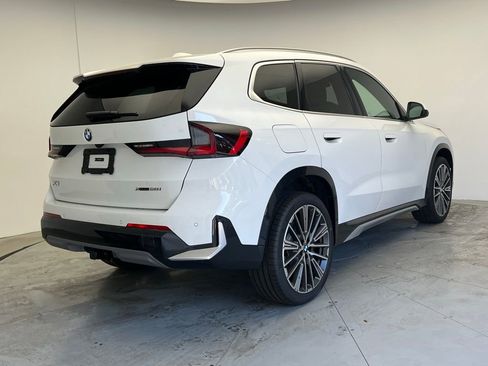 New 2026 BMW X1 xDrive28i w/ Technology Package image 3