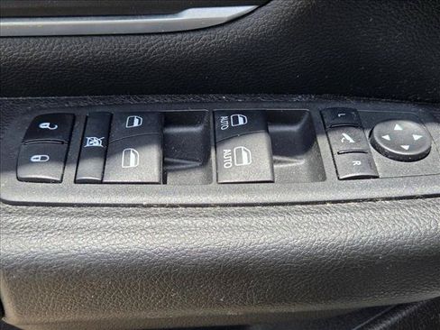 Used 2022 RAM 1500 Big Horn AWD/4WD image 10